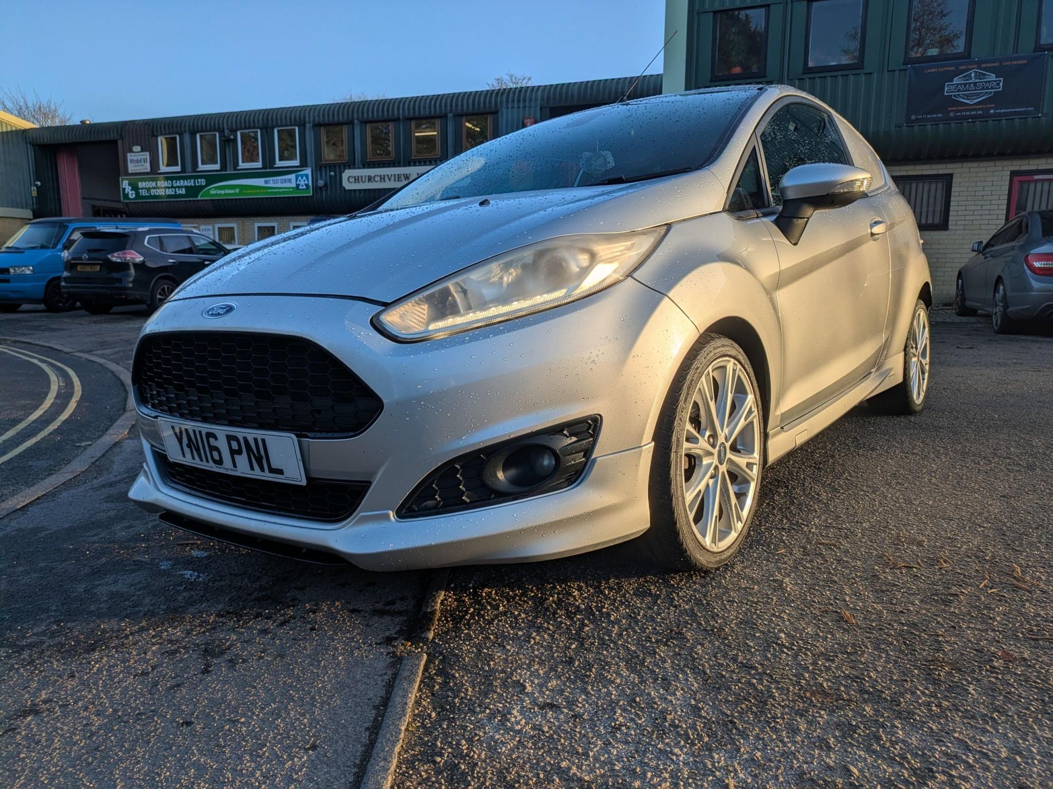 2016 Ford Fiesta